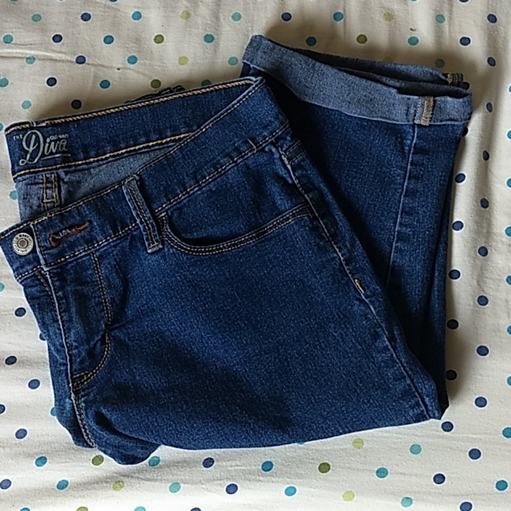 Old Navy The Diva Bermuda Shorts Size 6